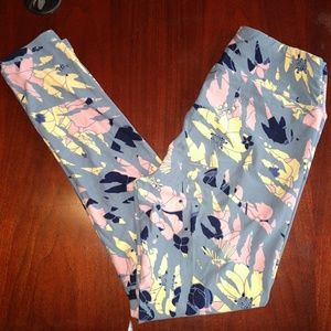 LuLaRoe OS leggings